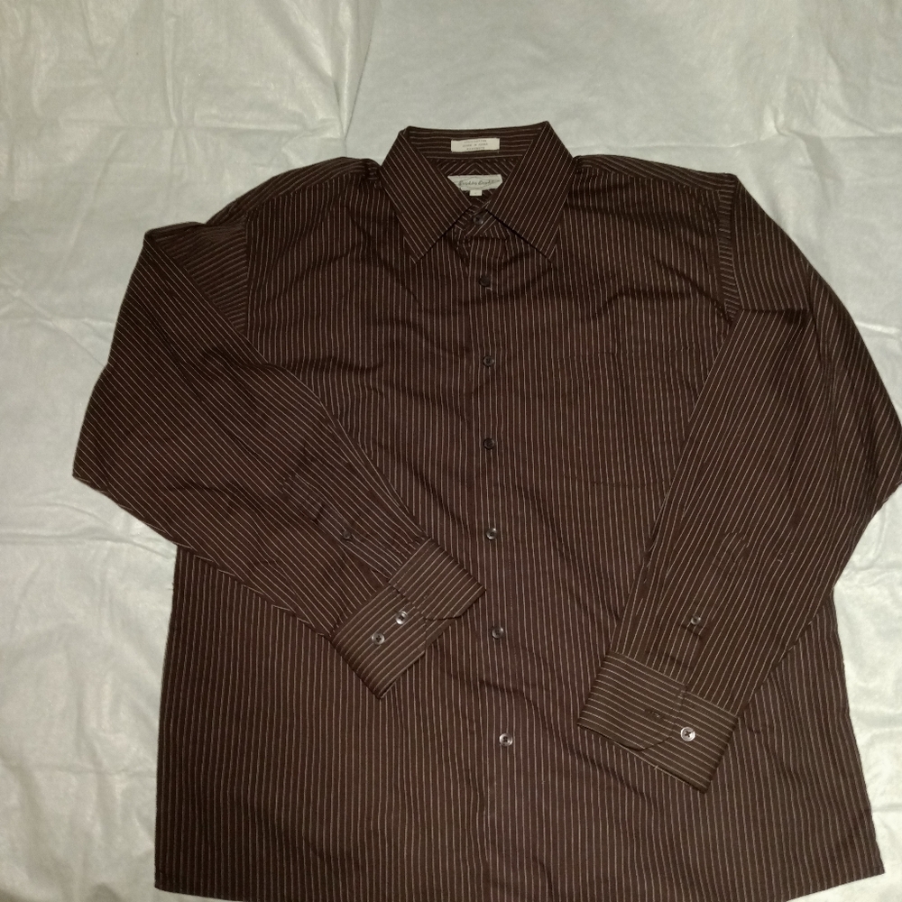 Long sleeve brown pinstripe button up dress shirt by Eighty-Eight, large. New
